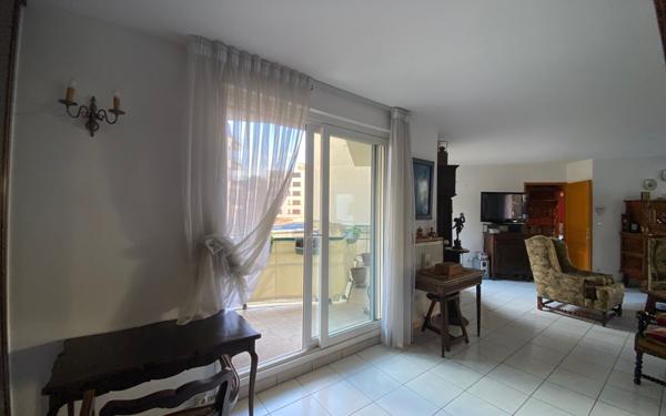 Appartement à vendre    3 pièces • 81,27 m2 Dieppe