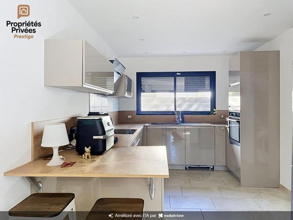 Villa T6 (2023) - St Maximin centre - Terrain 500m² + garage