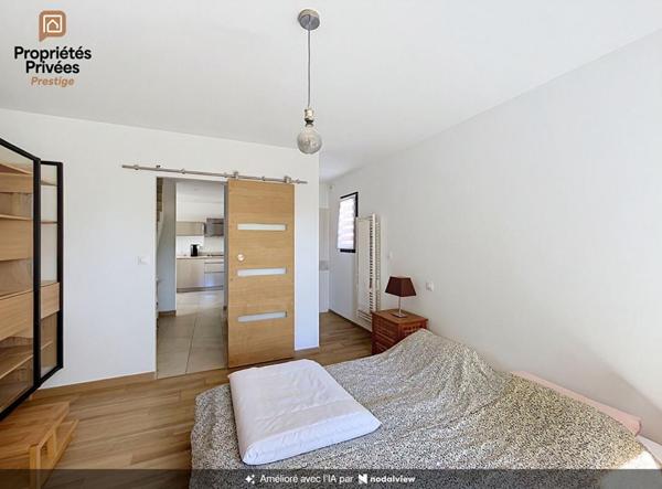 Villa T6 (2023) - St Maximin centre - Terrain 500m² + garage