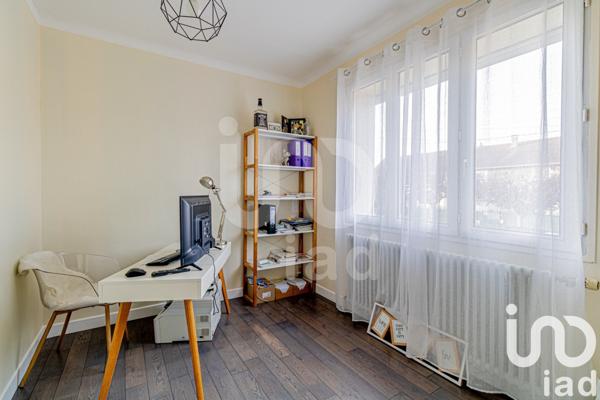 Maison 7 pièces de 163 m² à Savigny-sur-Orge (91600)