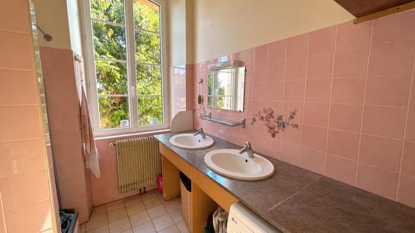 Maison en campagne , Segre en anjou bleu