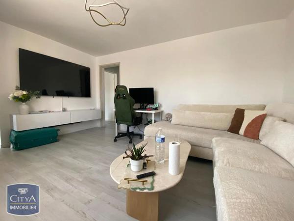 Appartement à louer 3 pièces 67.84m²