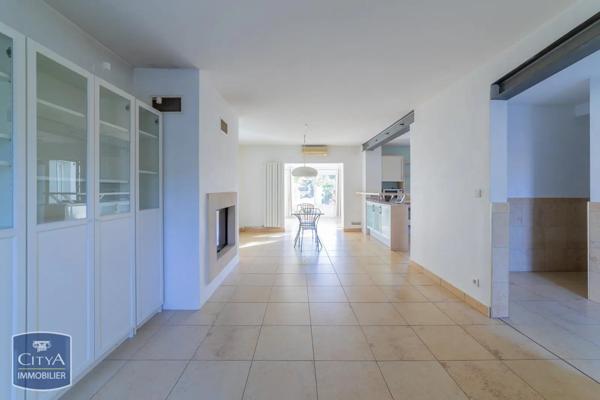 Maison à vendre 5 pièces 136m²