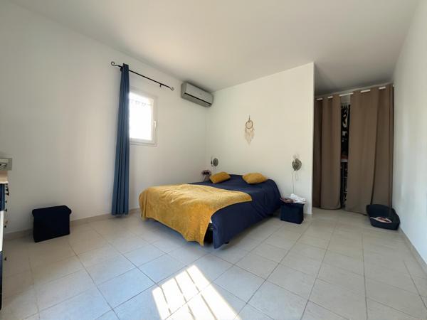 Maison familiale 180 m2 avec studio indépendant piscine, 4000 m2