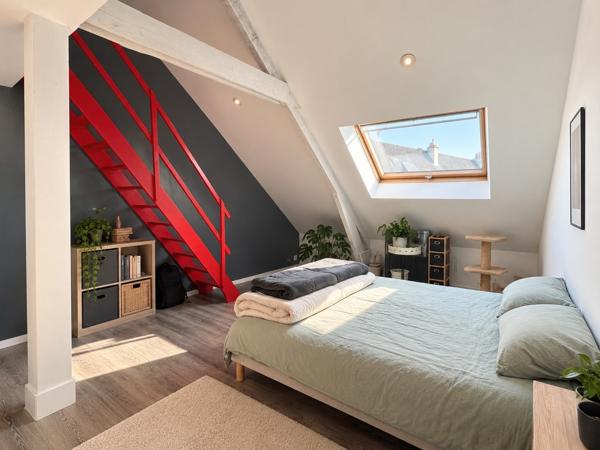 Appartement T5 au centre bourg CAUDAN