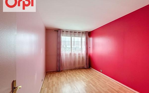 Appartement à vendre    3 pièces • 61,08 m2 Choisy-le-Roi