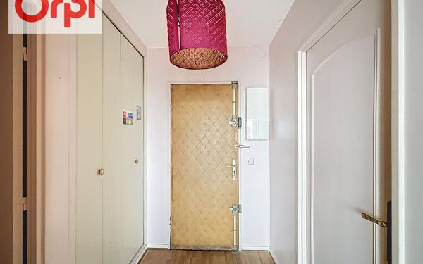 Appartement à vendre    3 pièces • 61,08 m2 Choisy-le-Roi