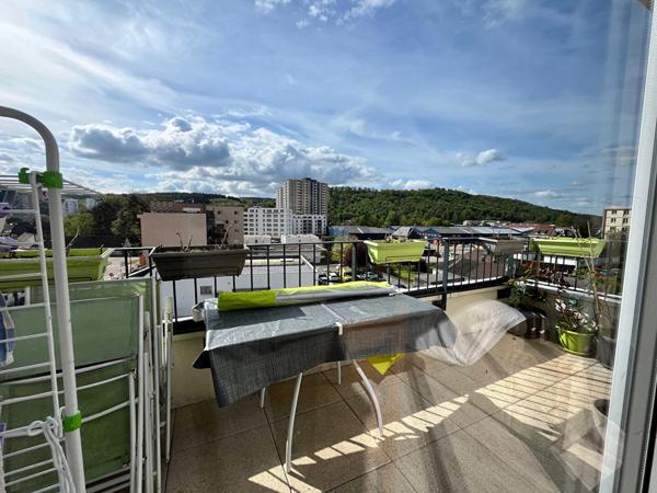 Appartement T3 à Maromme avec balcon
