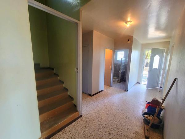 Maison individuelle de 150 m² avec dépendances sur 2,9 ha de terrain