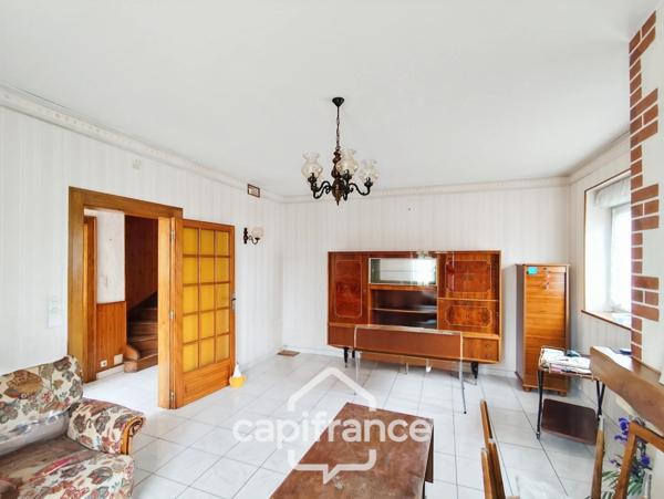 Maison à vendre 4 pièces BESSE SUR BRAYE (72) - terrain 1930 m² -