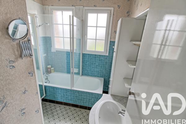 Maison à vendre 4 pièces 138 m² Laval