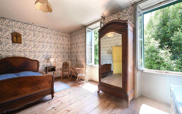 Maison à vendre    13 pièces •  Saint-Martin-de-Ré