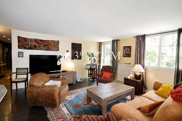 Maison
                                                                                                                                                                                                                                                                                                                        9 pièce(s)                                                                                                                                                                                                          7 chambre(s)                                                                                                                                                                                                          290  m²