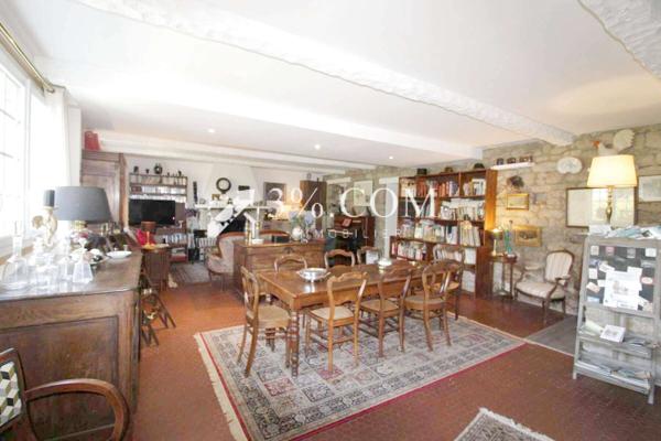 Maison
                                                                                                                                                                                                                                                                                                                        9 pièce(s)                                                                                                                                                                                                          7 chambre(s)                                                                                                                                                                                                          290  m²