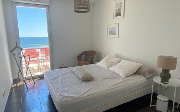 Appartement à louer    3 pièces •    Mèze