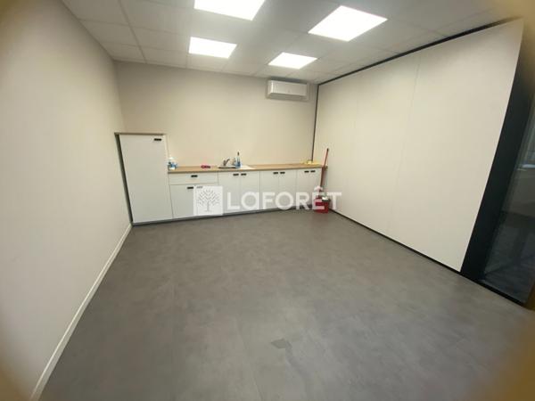 Location bureau près de Belfort - 6 pièce(s) - 200 m² - 3 280 €/mois