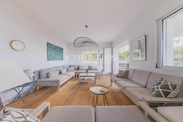 Presqu’île du Ferret, à CLAOUEY, 1ère ligne charmante de 150m² avec 5  suites.