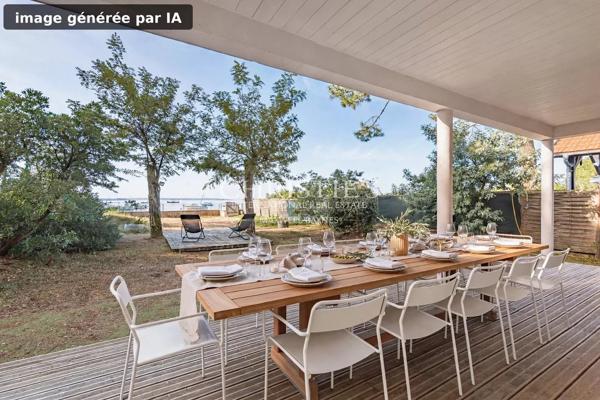 Presqu’île du Ferret, à CLAOUEY, 1ère ligne charmante de 150m² avec 5  suites.