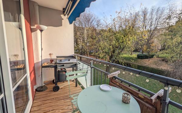 Appartement à vendre    4 pièces • 65,05 m2 Lyon 5