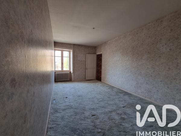 Immeuble à vendre 160 m² Corps-Nuds