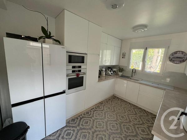 Maison à vendre  9 pièces - 194 m2 LE PLESSIS TREVISE - 94