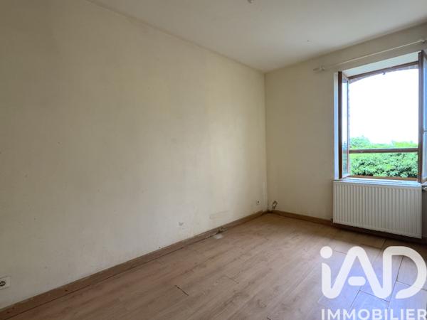 Immeuble à vendre 107 m² Neuvy-Sautour