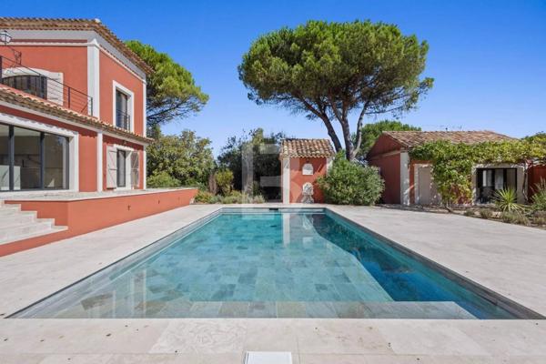 Luxueuse propriété à vendre dans le prestigieux quartier de Castellaras