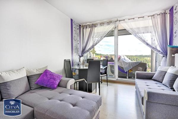 Appartement à louer 3 pièces 65m²