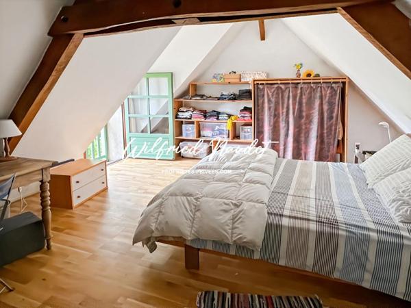 Longere idéalement au carrefour de Ruaudin et  Teloché