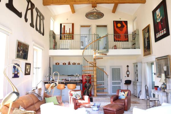 Vente Bastide Lorgues 20 Pièces 600 m²
