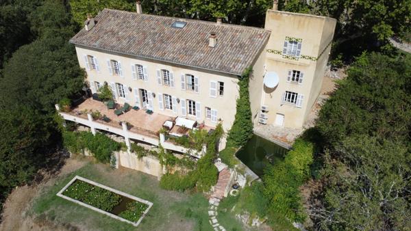 Vente Bastide Lorgues 20 Pièces 600 m²