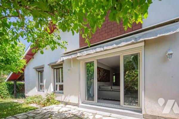 VENTE IMMO-INTERACTIF- SAINT MEDARD EN JALLES (33160) 23, avenue Eugène Delacroix -

Idéaleme...