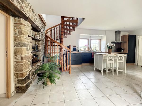 Charmante longère rénovée avec soin - 4 chambres