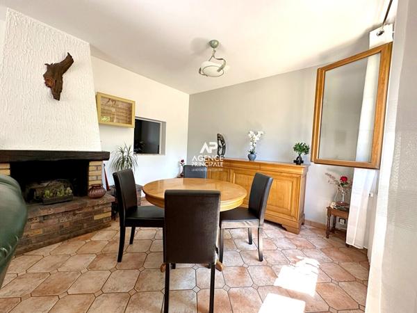 Chaville -Rive Droite- Maison familiale possibilité 6 chambres 930 000 € **  - Référence  724-C