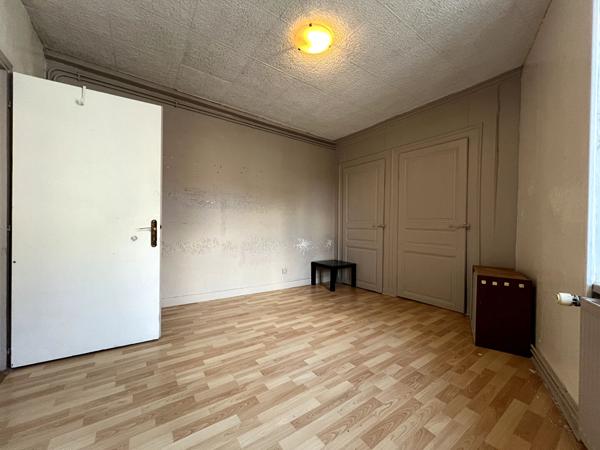 BAR LE DUC : Maison 91 m² , 3 pièces, 2 chambres, à 10 min du centre-ville
