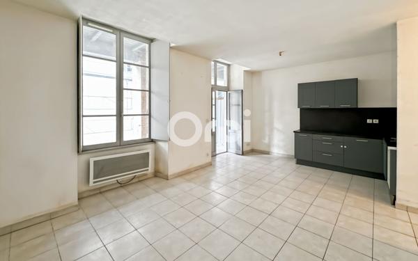 Appartement à vendre    3 pièces • 50,05 m2 Oloron-Sainte-Marie