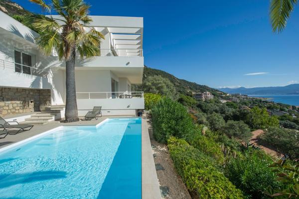 Vente Villa de luxe Ajaccio 7 Pièces 270 m²