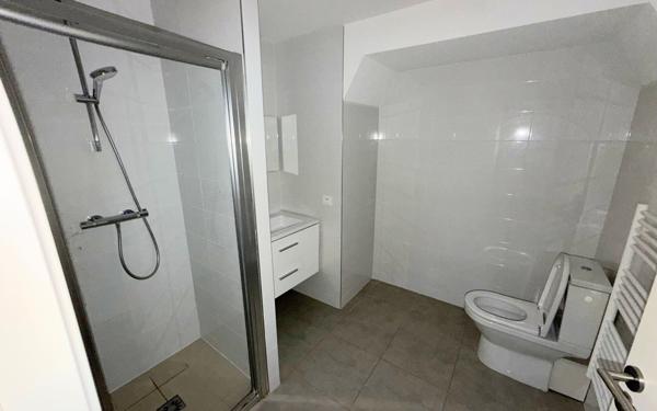 Appartement à vendre    2 pièces • 59,60 m2 Lyon 5