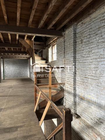 Demeure bourgeoise d’exception avec 4 dépendances de plus de 100m²