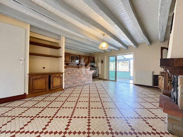 Maison - 3 pièces - 65 m² - Dépendances