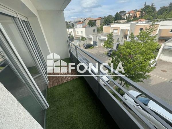 Location Studio 36.6 m² - 2 ALLEE ALAIN MIMOUN Rillieux La Pape 69140