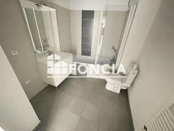 Location Studio 36.6 m² - 2 ALLEE ALAIN MIMOUN Rillieux La Pape 69140