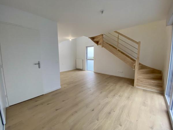Charmant duplex T3 à Tasdon (VIETE 1 BIS)