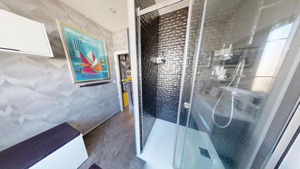 Appartement Lyon 3 pièce(s) 83.03 m2