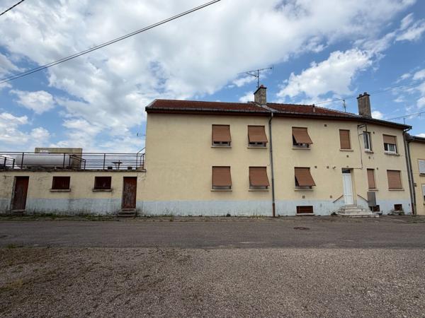Immeuble à vendre CROISMARE (54)