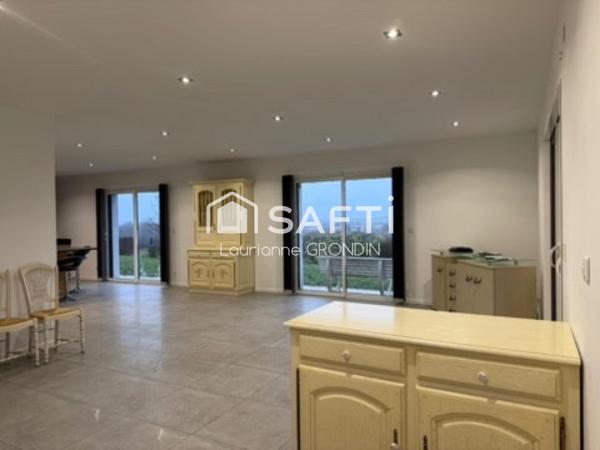 Maison de Plain-Pied Courcelle 17400