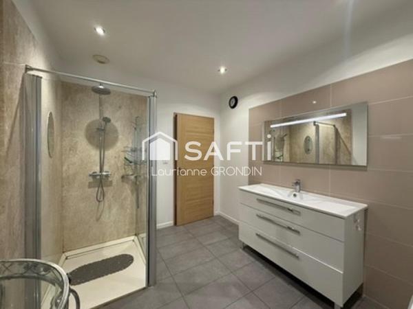 Maison de Plain-Pied Courcelle 17400