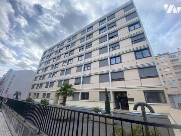 APPARTEMENT CENTRE ST-CHAMOND