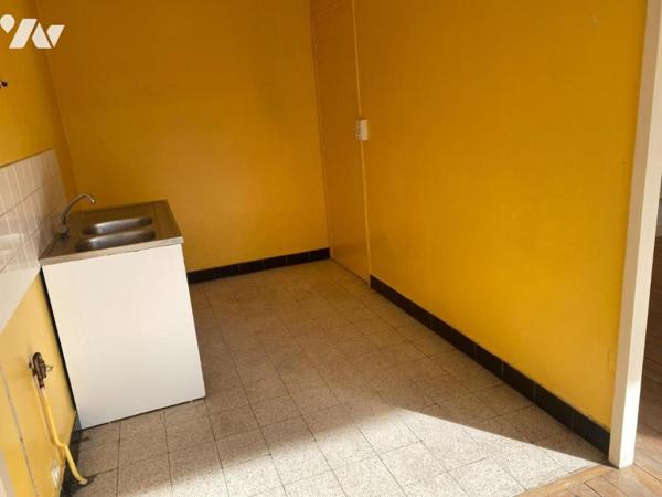 APPARTEMENT CENTRE ST-CHAMOND