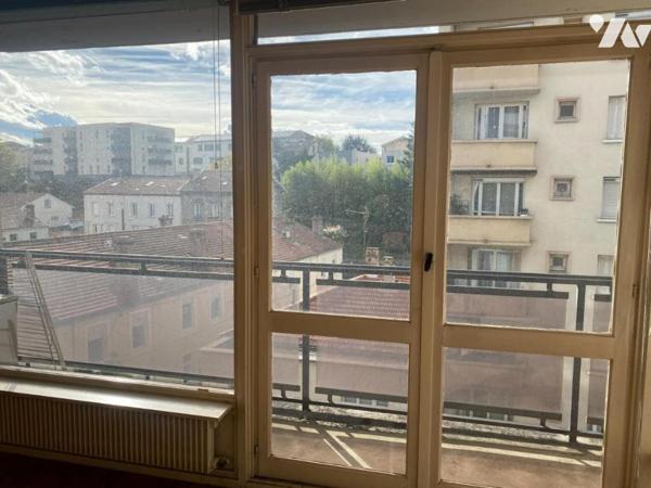 APPARTEMENT CENTRE ST-CHAMOND